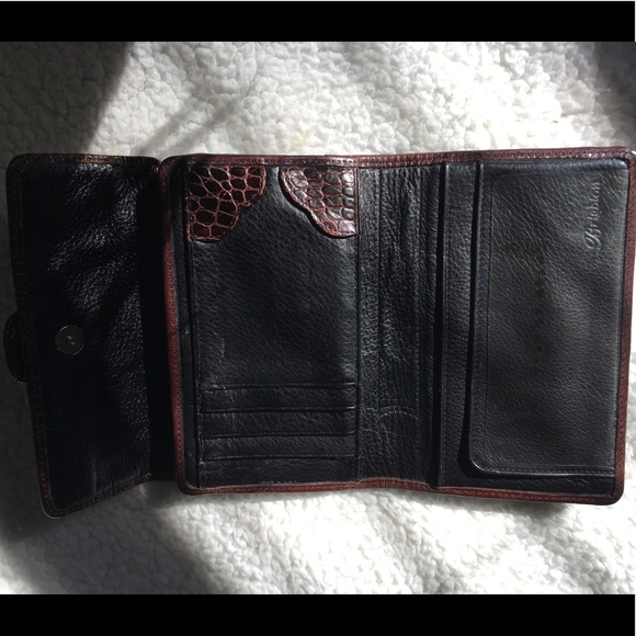 Brighton leather wallet. - Picture 6 of 7